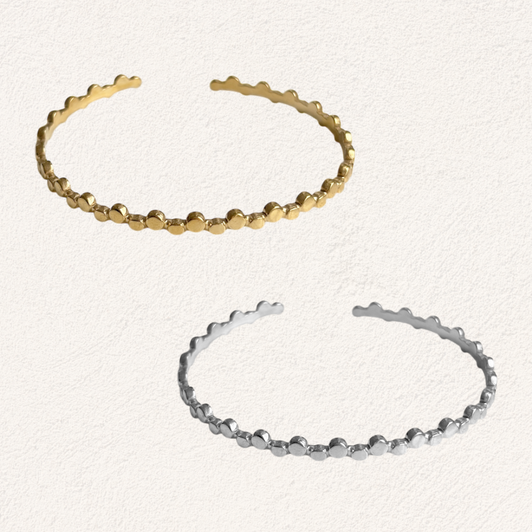 subtiele dots bangle