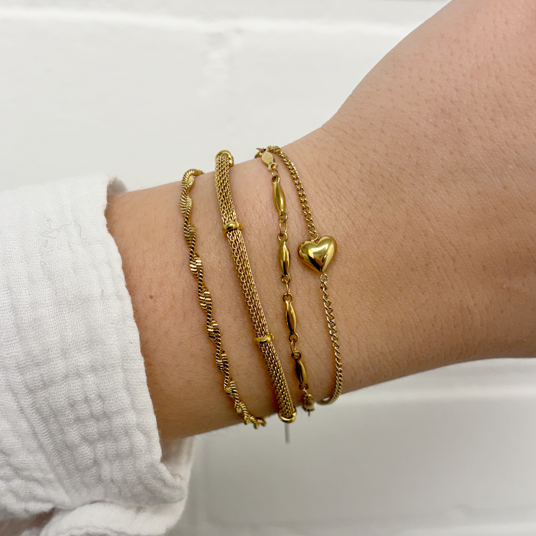 twisted armband