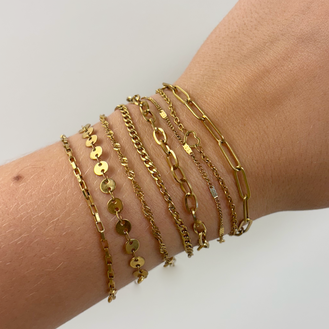 big twist armband