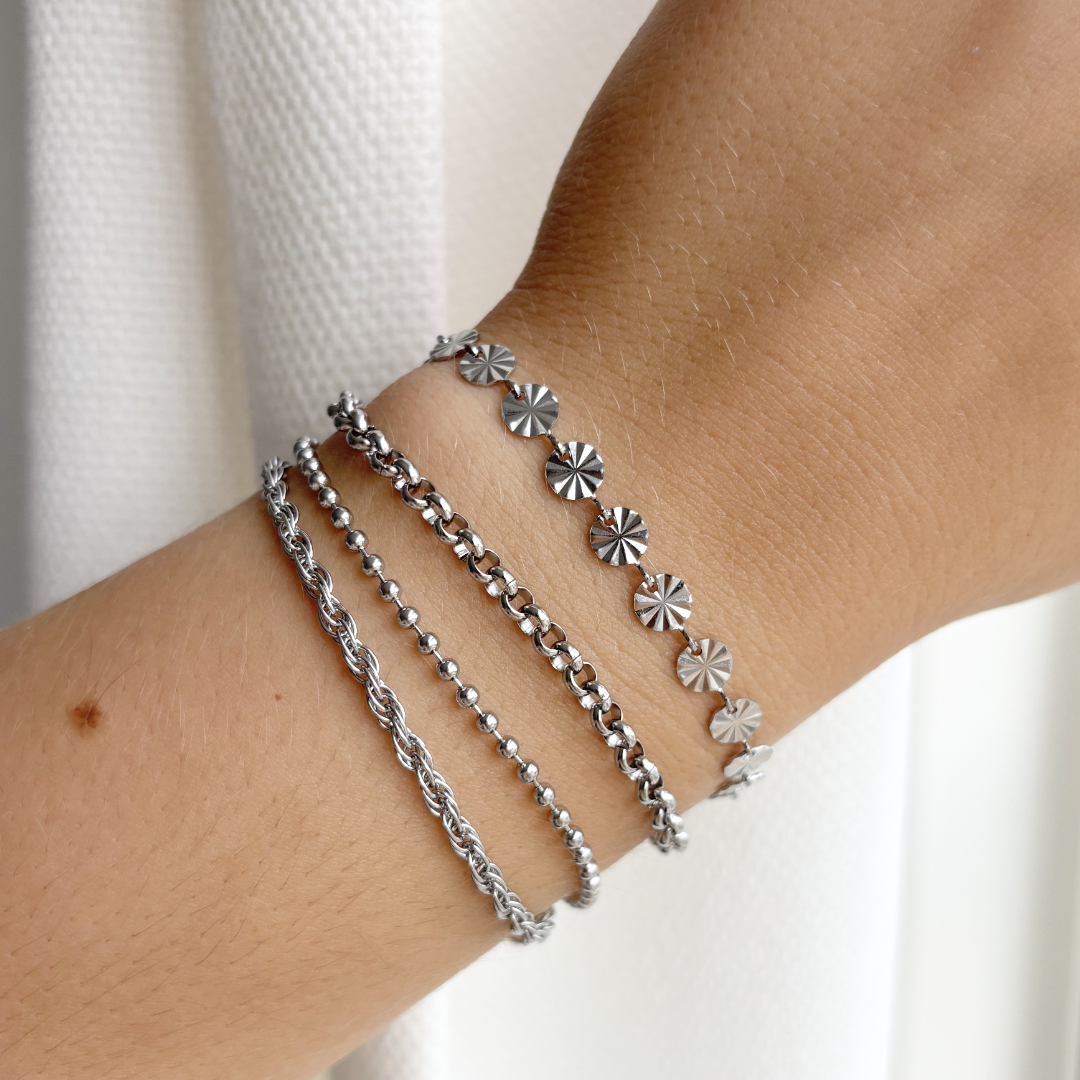 tess armband